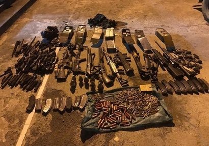  Một phần vũ khí thu giữ.