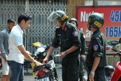  Cảnh sát cơ động Hà Nội làm nhiệm vụ – Ảnh BTP