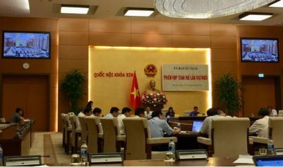  Hình ảnh tại phiên họp.