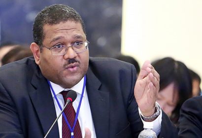 Chuyên gia Ngân hàng Thế giới - ông Alwaleed Fareed Alatabani