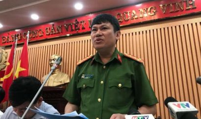 Đại tá Nguyễn Văn Viện thông tin tại họp báo