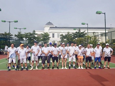 Giải Quần vợt Tập đoàn FLC lần 2 thu hút nhiều vận động viên chuyên nghiệp thi đấu với tinh thần chào mừng sinh nhật Tập đoàn. 