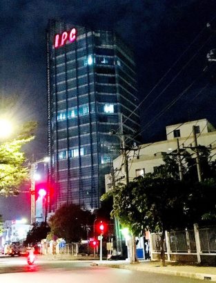 Tòa nhà IPC (đường Nguyễn Văn Linh, P.Tân Phong, Q.7, TP.HCM) - Ảnh: Tự Trung