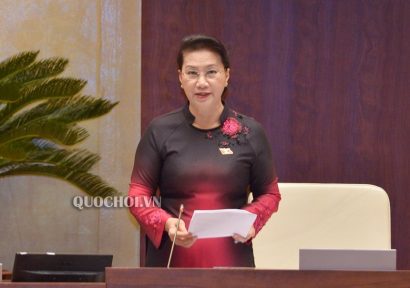  Chủ tịch Quốc hội Nguyễn Thị Kim Ngân điều hành phiên chất vấn và trả lời chất vấn.