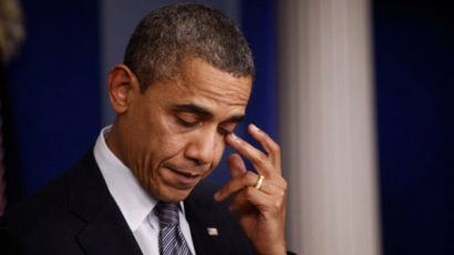  Tin tặc cướp tài khoản Twitter của AP, phao tin xảy ra hai vụ nổ ở Nhà Trắng và Tổng thống Barack Obama bị thương.