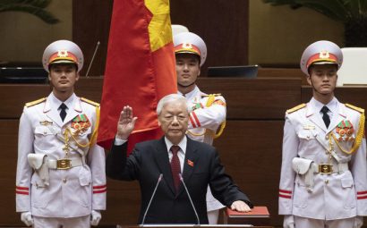 Chủ tịch nước Nguyễn Phú Trọng tuyên thệ. Ảnh: Tuấn Linh