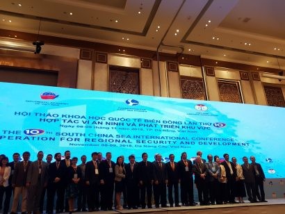  Các đại biểu tham dự Hội thảo