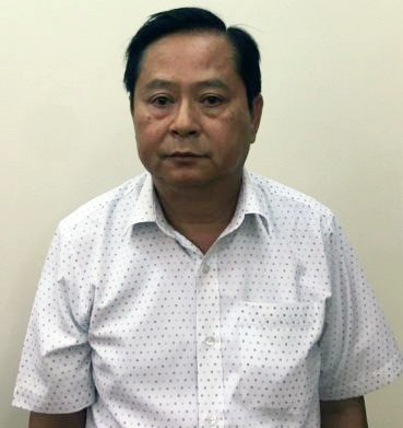  Ông Nguyễn Hữu Tín 