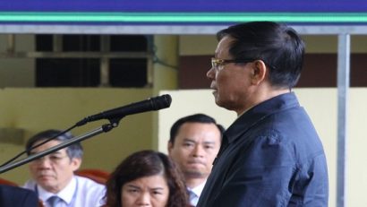  Bị cáo Phan Văn Vĩnh trong phần tự bào chữa cho mình