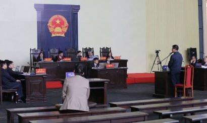 Phiên tòa xét xử bị cáo Phan Văn Vĩnh.