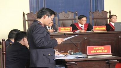  Đại diện Viện Kiểm sát tại phiên tòa