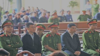  Các bị cáo tại phiên tòa xét xử