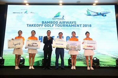 Golfer Cao Xuân Hùng đoạt cú HIO với giá trị giải thưởng hàng chục tỷ đồng