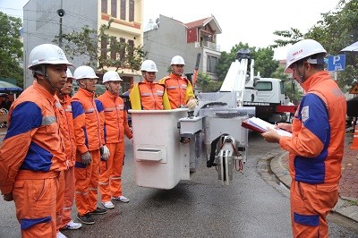 Đội sửa chữa Hotline Công ty Điện lực Bắc Ninh