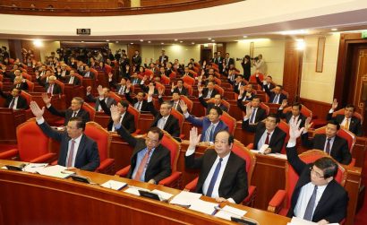 Các đại biểu dự Hội nghị lần thứ 9 Ban Chấp hành Trung ương Đảng Khóa XII sáng ngày 25/12