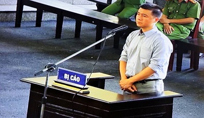  Bị cáo Phan Sào Nam trong phiên tòa xử vụ đánh bạc nghìn tỉ
