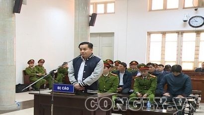  Bị cáo Phan Văn Anh Vũ tại phiên tòa xét xử