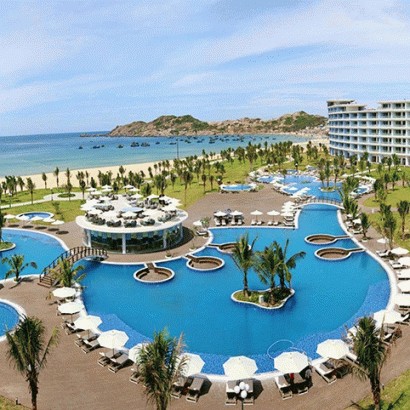 FLC Quy Nhon Beach & Golf Resort mang đến không gian sang trọng, hiện đại cho kỳ nghỉ thư thái đúng nghĩa