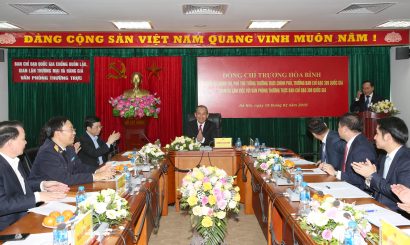 Phó Thủ tướng Trương Hòa Bình làm việc với Văn phòng Thường trực BCĐ 389 quốc gia.