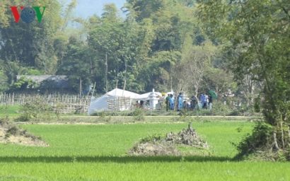  Cơ quan công an tiến hành khai quật, khám nghiệm lại thi thể nữ sinh Cao Mỹ Duyên. Ảnh VOV