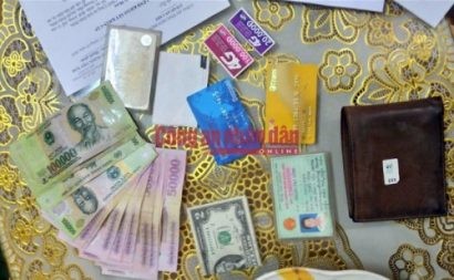  Một số tang vật được thu giữ tại nhà cậu mợ của đối tượng Hùng.