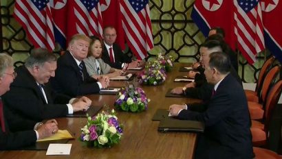 Phái đoàn đàm phán Mỹ - Triều sáng nay.