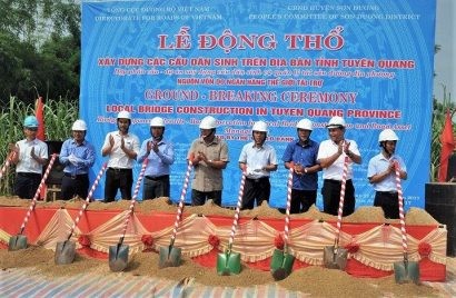  Ban quản lý dự án 3 (Tổng cục ĐBVN) đã thực hiện việc lựa chọn nhà thầu qua mạng đối với Dự án cầu dân sinh (LRAMP) 