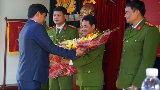 Lãnh đạo Tập đoàn TNG Holdings Vietnam trao đổi cùng chính quyền địa phương