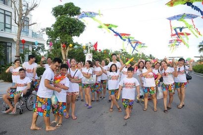 Không những nghỉ dưỡng thoải mái, du khách còn được tham gia các chương trình lễ hội du lịch đường phố vui nhộn