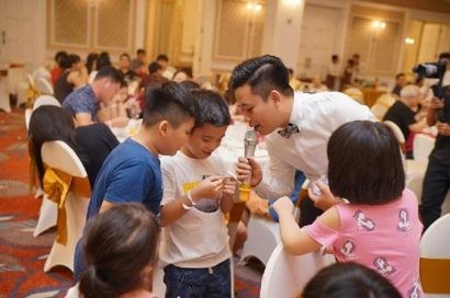  Nhiều chương trình hoạt náo sôi nổi 