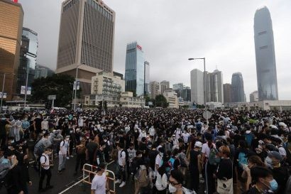  Phiên tranh luận lần thứ hai về dự luật dẫn độ của Hội đồng Lập pháp Hong Kong dự kiến diễn ra hôm nay 12-6 phải hoãn vì vướng biểu tình. Ảnh: SCMP