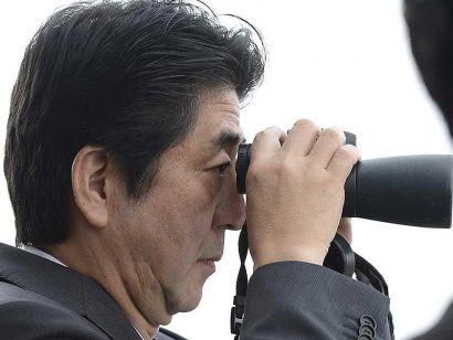  Thủ tướng Abe nỗ lực đưa Nhật Bản gia nhập liên minh tình báo Five Eyes. Ảnh: NIKKEI