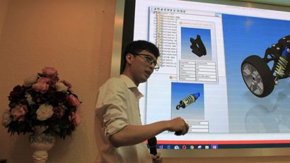 Một số dự án đào tạo, khởi nghiệp của các cán bộ, giảng viên, sinh viên đã được trình bày cụ thể tại buổi Tọa đàm. Ảnh: Việt Anh 