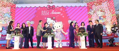 Các đại biểu trong Lễ công bố triển khai dự án Sanrio Hello Kitty World Hanoi by BRG 