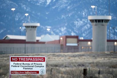 El Chapo sẽ thụ án tại nhà tù an ninh tối đa liên mang ADX ở Florence, Colorado - được biết đến với tên gọi "Alcatraz của Rockies" 