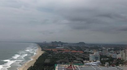  Việc thu hồi đất dự án ven biển của Hòn Ngọc Á Châu khiến doanh nghiệp này khởi kiện. Ảnh: LÊ PHI.