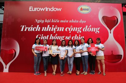  CBNV Eurowindow đầy hứng khởi trong chương trình hiến máu đầu tiên do công ty tổ chức 