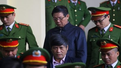 Bị cáo Phan Văn Vĩnh tại phiên xét xử vụ án đánh bạc ngàn tỉ ở Phú Thọ