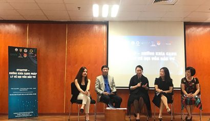 Các chuyên gia tham gia trao đổi 