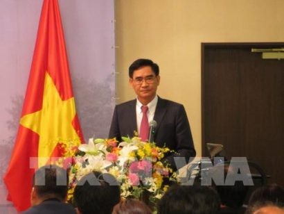 Ông Trần Văn Vĩnh, Phó Chủ tịch UBND tỉnh Đồng Nai phát biểu tại hội thảo. Ảnh: Đào Tùng-Phóng viên TTXVN tại Nhật Bản 