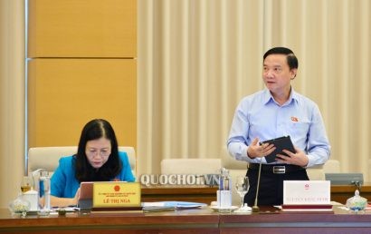 Chủ nhiệm Ủy ban Pháp luật Nguyễn Khắc Định – Ảnh: QH 