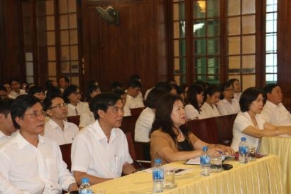 Các đại biểu dự hội thảo tại đầu cầu trụ sở TANDTC – Ảnh: Vũ Dinh 