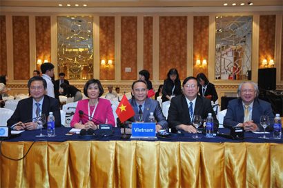  Đoàn đại biểu Hội Luật gia VN tại Hội nghị Hội đồng điều hành lần thứ 38, Hiệp hội Luật các quốc gia Đông Nam Á ASEAN (năm 2016)