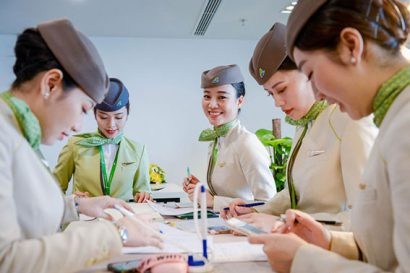 Mỗi chiếc huy hiệu cánh bay của TVHK Bamboo Airways đều đi kèm những câu chuyện đáng nhớ 