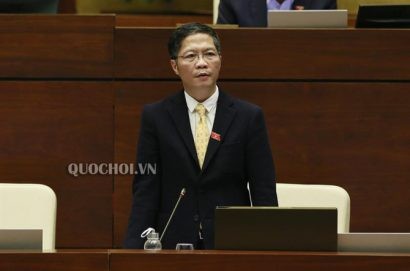 Bộ trưởng Bộ Công thương Trần Tuấn Anh tại phiên chất vấn