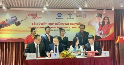 Lễ ký kết hợp đồng tài trợ vốn giữa Vietjet và các ngân hàng quốc tế diễn ra ngày15/11
