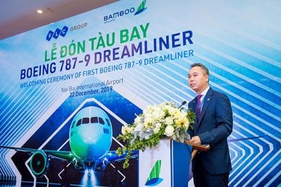 “Chiếc Boeing 787-9 Dreamliner “Ha Long Bay” đánh dấu cột mốc Bamboo Airways trở thành hãng hàng không tư nhân Việt Nam đầu tiên khai thác máy bay thân rộng, mở màn cho loạt Boeing 787-9 Dreamliner sẽ liên tục gia nhập đội bay Bamboo Airways trong những tháng tới, mở ra nhiều cơ hội phát triển mạnh mẽ cho hãng trong năm 2020”, ông Đặng Tất Thắng, Phó Chủ tịch HĐQT kiêm Tổng Giám Đốc Hãng hàng không Bamboo Airways phát biểu tại lễ đón.