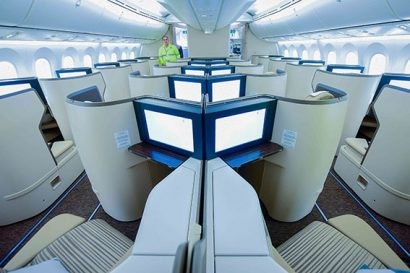 Để phục vụ nhu cầu thư giãn và giải trí của hành khách trên khắp hành trình, Bamboo Airways lắp đặt hệ thống giải trí giải trí hiện đại mang tên Bamboo Sky trên nền tảng hệ thống giải trí EX3 hiện đại của Panasonic, cho phép hành khách kết nối và trải nghiệm trên các thiết bị cá nhân như máy tính xách tay hay điện thoại di động.