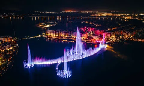 Halo Bay Live Concert: Khi âm nhạc, ánh sáng và nhịp điệu của nước hoà cùng vịnh di sản