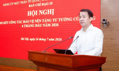 Tiếp tục thực hiện '4 kiên định' về chính trị, tư tưởng